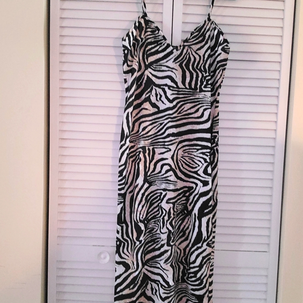 Boohoo Midi Dress